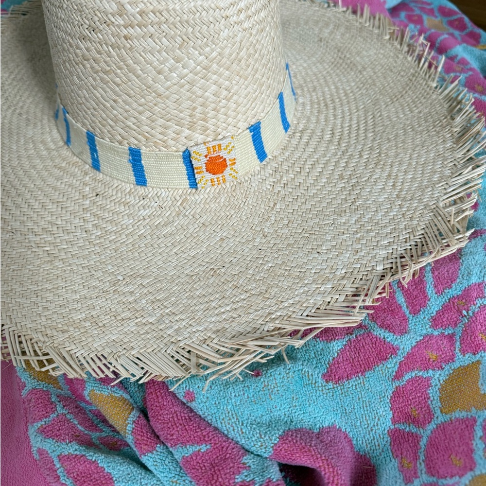 Sunshine Tienda straw hat